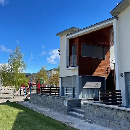 Holiday home Margas Golf Estupendo Unifamiliar Adosado Sabinanigo